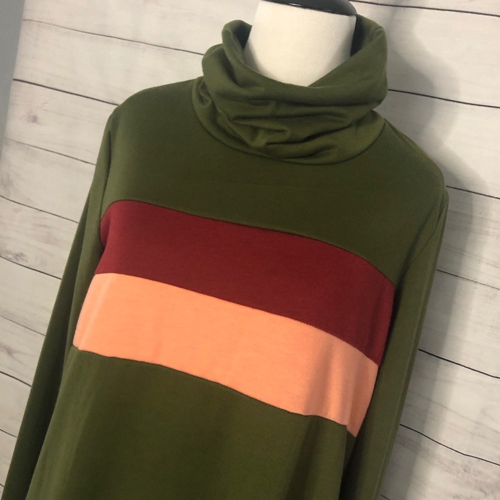 Reborn J turtleneck size medium - Picture 4 of 7